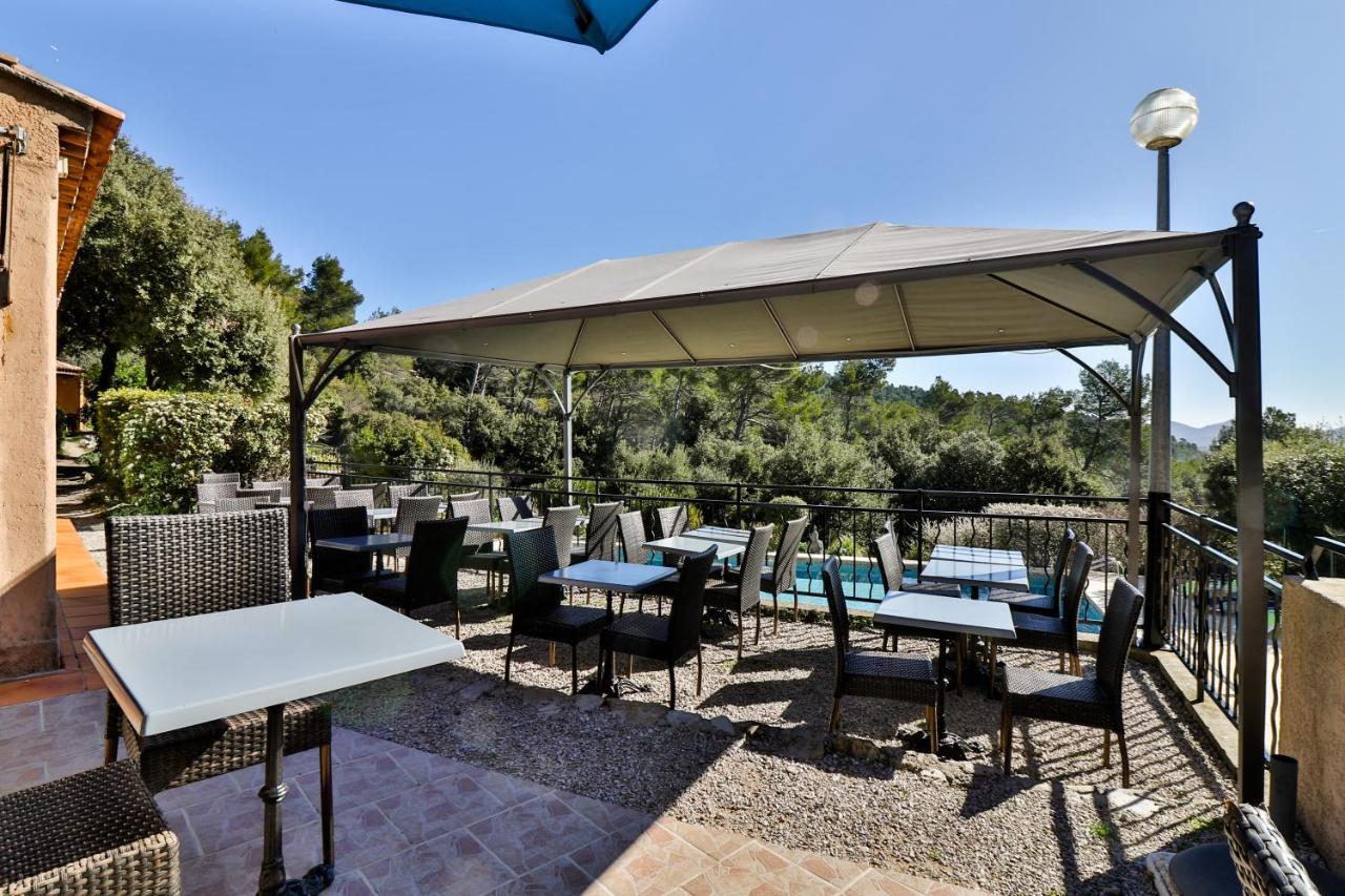 Les Arbousiers Village Hotel Provencal La Roquebrussanne Eksteriør bilde