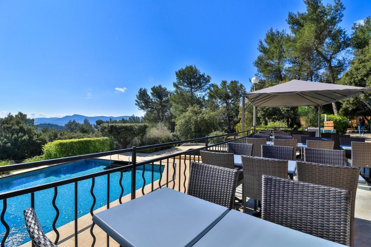 Les Arbousiers Village Hotel Provencal La Roquebrussanne Eksteriør bilde